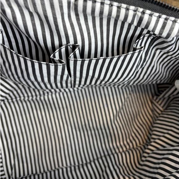 Alexis Bendel Olive Quilted Crossbody Carry-On Travel Weekender Tote Bag EUC - Picture 5 of 8